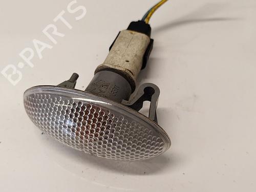 Used Right side indicator Right side indicator PEUGEOT 407 (6D_) 1.6 HDi 110 (6D9HZC, 6D9HYC) (109 hp) 34745500 34745500