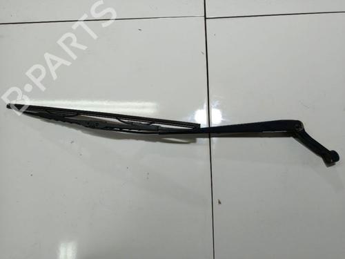 front-windshield-wiper-arm-toyota-corolla-saloon-_e12_-2000-2001-2002-2003-2004-2005-2006-2007-2008-32539875 main image