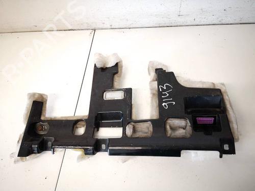 Used Support Support VW PHAETON (3D1, 3D2, 3D3, 3D4, 3D6, 3D7, 3D8, 3D9) 3.0 V6 TDI 4motion (224 hp) 32944786 32944786