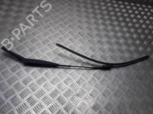 Used Front windshield wiper arm Front windshield wiper arm 33505758 33505758