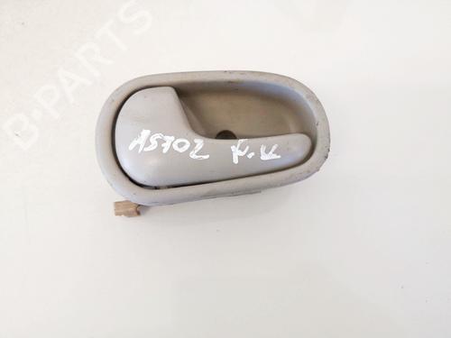 Used Rear left interior door handle Rear left interior door handle MAZDA DEMIO (DW) 1.3 16V (DW3W, DW19) (63 hp) 35617525 35617525