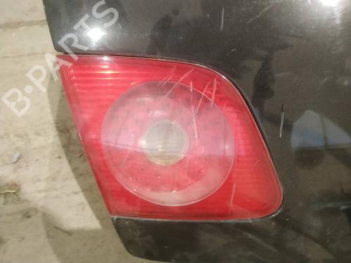 Used Left tailgate light Left tailgate light VW PHAETON (3D1, 3D2, 3D3, 3D4, 3D6, 3D7, 3D8, 3D9) 3.0 V6 TDI 4motion (224 hp) 39701629 39701629