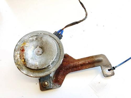 horn-audi-a3-8l1-1996-1997-1998-1999-2000-2001-2002-2003-2004-2005-2006-34965598 main image