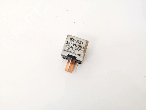 Used Electronic sensor Electronic sensor VW GOLF III (1H1) 1.9 TDI (110 hp) 33071252 33071252