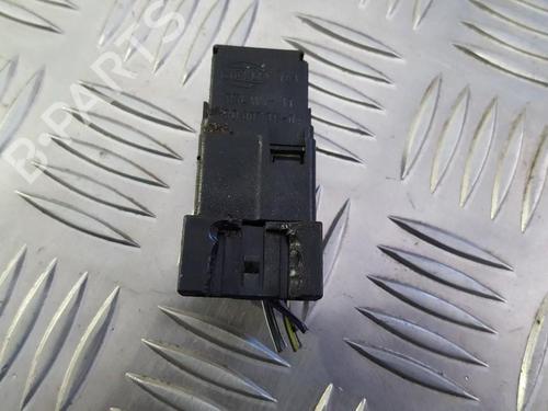 other-nissan-primera-hatchback-p12-2002-33491801 main image