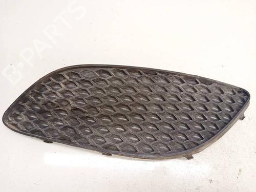 Used Grille Grille 36824068 36824068