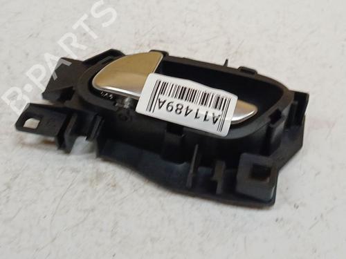 Used Front left interior door handle Front left interior door handle 37009675 37009675