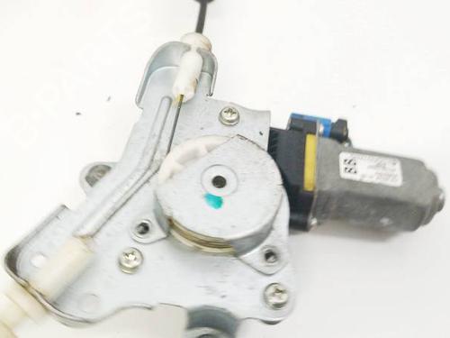 Used Right front window motor Right front window motor CHEVROLET CAPTIVA (C100, C140) 2.0 D 4WD (150 hp) 34839059 34839059