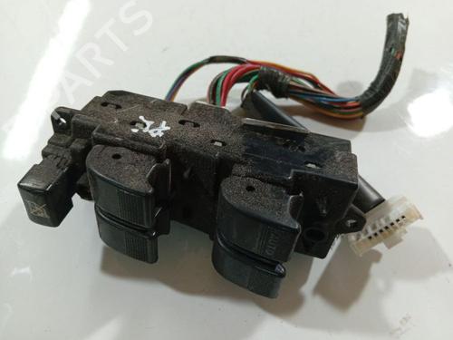 switch-mazda-6-hatchback-gg-2002-2003-2004-2005-2006-2007-2008-32543438 main image