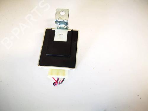 Electronic module MERCEDES-BENZ E-CLASS (W211) E 200 Kompressor (211.042) | BP32566048M83