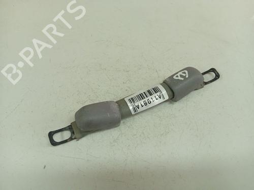 Used Interior roof handle Interior roof handle NISSAN ALMERA II Hatchback (N16) 1.5 (98 hp) 40244794 40244794