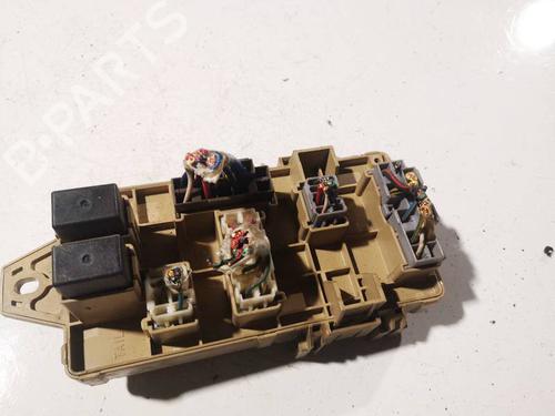 Used Fuse box SUBARU LEGACY III (BE) 2.0 AWD (BE5) (125 hp) 32566927