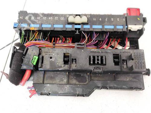 Used Fuse box BMW 3 (E46) 330 d (184 hp) 32948507