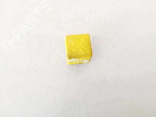 Used Electronic sensor Electronic sensor FIAT BRAVA (182_) 1.9 TD 100 S (182.BF) (100 hp) 33068292 33068292