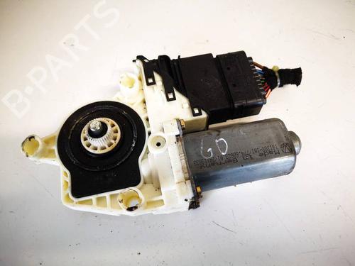 Used Right rear window motor Right rear window motor 35032830 35032830