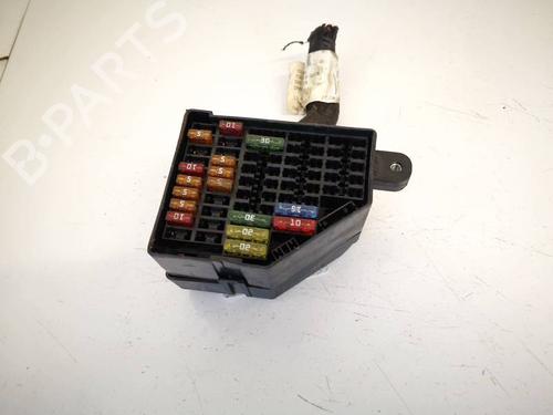 Fuse box VW PASSAT B6 (3C2) 2.0 TDI | BP32587111E1 - Image 3