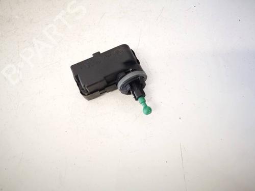 Used Headlight adjuster motor Headlight adjuster motor VW GOLF IV (1J1) 1.9 TDI (110 hp) 34767925 34767925
