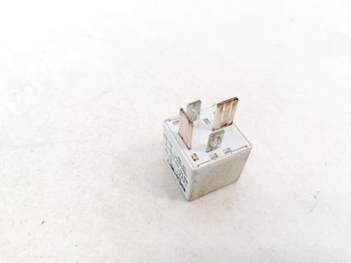 other-audi-a6-c5-4b2-4b4-1997-1998-1999-2000-2001-2002-2003-2004-2005-32874514 main image