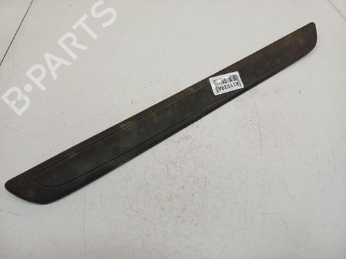 Used Step Step TOYOTA AURIS (_E15_) 2.0 D-4D (ADE150_, ADE150R) (126 hp) 40052971 40052971