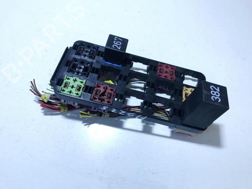 Used Fuse box Fuse box AUDI A8 D2 (4D2, 4D8) 2.8 (193 hp) 33505696 33505696