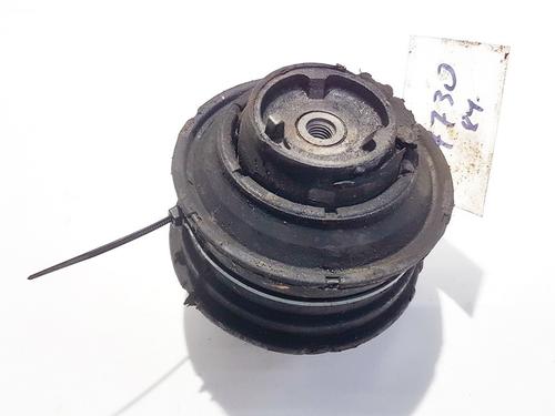 Used Engine mount Engine mount MERCEDES-BENZ C-CLASS (W202) C 220 D (202.121) (95 hp) 32894387 32894387