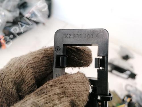 Fuse box VW GOLF V (1K1) 1.4 16V | BP33088794E1 - Image 3