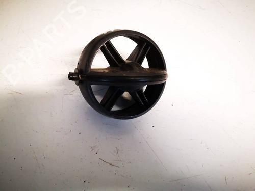 Used Air vent Air vent TOYOTA YARIS (_P1_) 1.5 (NCP13_, NCP13R) (106 hp) 32582259 32582259