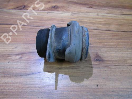 Used Engine mount Engine mount VW CADDY II MPV (9K9B) 1.9 SDI (64 hp) 33479915 33479915