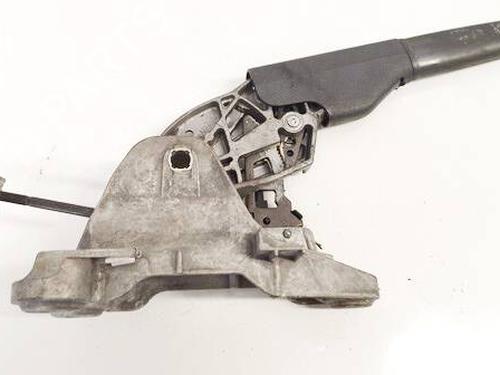 Used Hand brake Hand brake VW GOLF V (1K1) 1.9 TDI (90 hp) 34779032 34779032