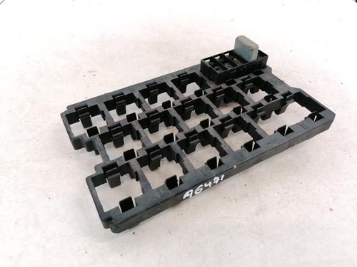 Fuse box AUDI 100 C4 Avant (4A5) 2.0 E | BP33079549E1 - Image 3