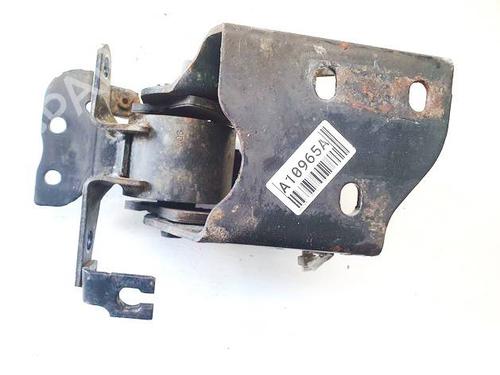 Used Engine mount Engine mount MAZDA PREMACY (CP) 1.9 (CP8W) (100 hp) 33488428 33488428