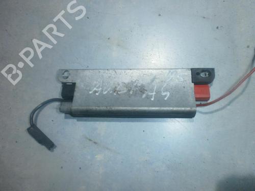 Used Electronic module Electronic module AUDI A4 B5 (8D2) 1.6 (100 hp) 33485529 33485529