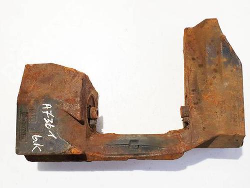 Used Engine mount Engine mount LAND ROVER RANGE ROVER SPORT I (L320) 2.7 D 4x4 (190 hp) 32925942 32925942