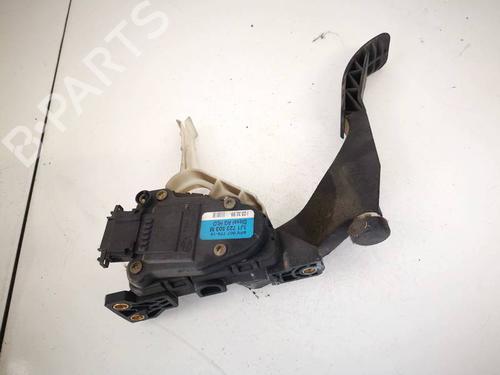 Used Pedal Pedal VW BORA I (1J2) 1.9 TDI (110 hp) 35127318 35127318