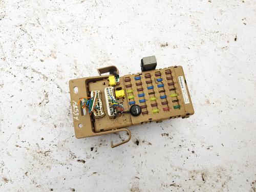Used Fuse box SUBARU OUTBACK (BR) 2.0 D AWD (BRD) (150 hp) 33087100