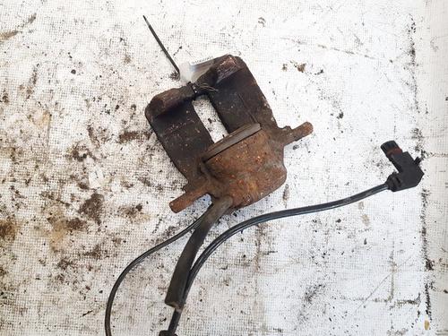 Used Left front brake caliper Left front brake caliper MERCEDES-BENZ C-CLASS (W203) C 200 Kompressor (203.042) (163 hp) 35624230 35624230