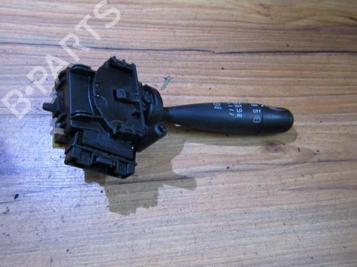 Used Warning switch Warning switch TOYOTA YARIS (_P1_) 1.3 (SCP12_, SCP13_, SCP12R, SCP13R) (87 hp) 35650225 35650225
