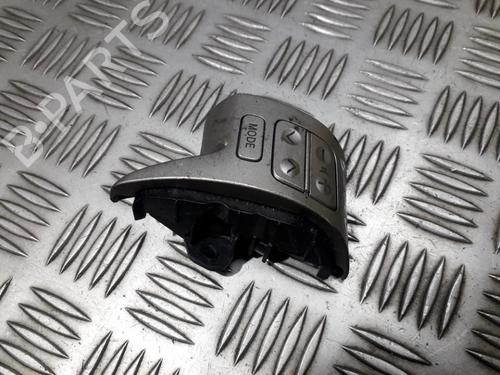 Used Steering wheel controls Steering wheel controls 35696888 35696888