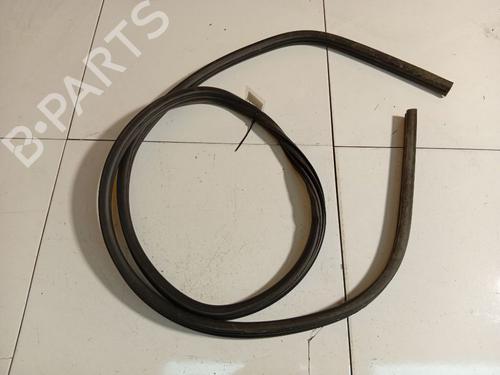 Gummilist Gummilist MITSUBISHI COLT VI (Z3_A, Z2_A) 1.1 (Z31A, Z32A) (75 hp) 34844247 34844247