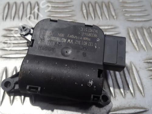 Used Electronic module Electronic module VW JETTA III (1K2) 2.0 TDI (140 hp) 33500893 33500893