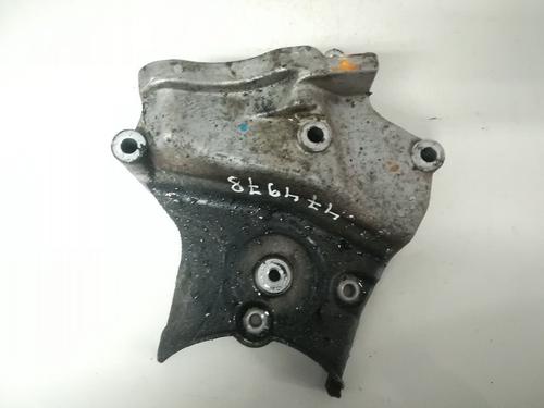 support-toyota-rav-4-iv-_a4_-2012-2013-2014-2015-2016-2017-2018-2019-33513494 main image