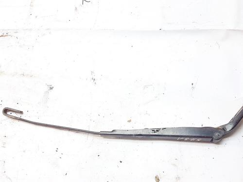 Used Front windshield wiper arm Front windshield wiper arm 33099747 33099747