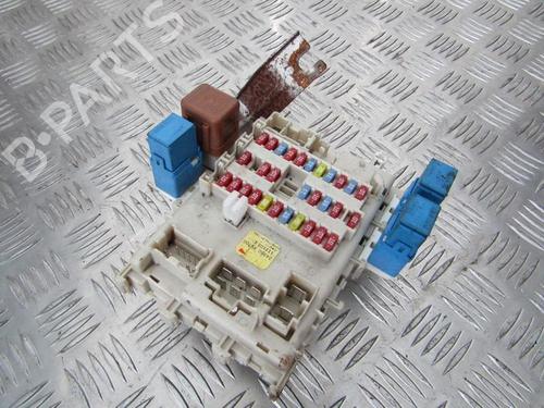 Used Fuse box Fuse box NISSAN PRIMERA Hatchback (P12) 2.2 dCi (139 hp) 33491773 33491773