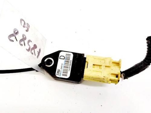 Used Electronic module Electronic module TOYOTA COROLLA Verso (ZER_, ZZE12_, R1_) 2.0 D-4D (CUR10_, CUR10R) (116 hp) 32939920 32939920