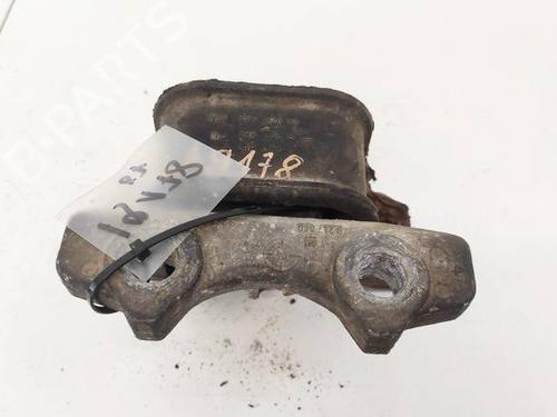 Used Engine mount Engine mount OPEL MERIVA A MPV (X03) 1.6 16V (E75) (100 hp) 32953880 32953880
