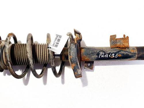 Used Right front shock absorber Right front shock absorber MAZDA 3 (BK) 1.6 (BK14) (105 hp) 34744315 34744315