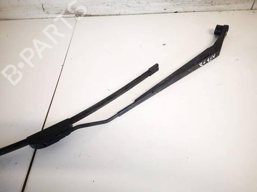 Used Front windshield wiper arm SUZUKI GRAND VITARA I (FT, HT) 2.7 (JA 627) (184 hp) 32965277