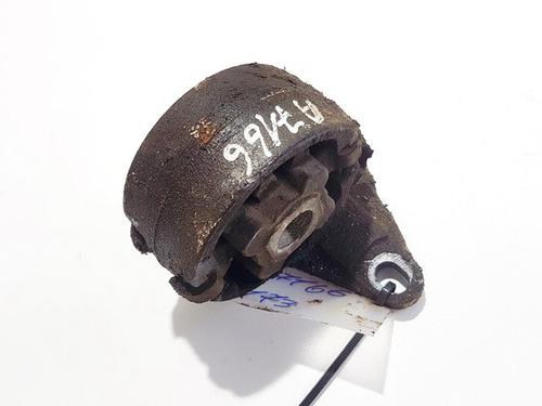 Used Engine mount Engine mount FORD MONDEO I (GBP) 1.8 i 16V (115 hp) 32881494 32881494