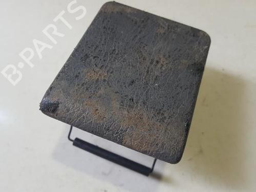 Used Ashtray Ashtray HONDA CIVIC VI Hatchback (EJ, EK) 2.0 TDiC (105 hp) 35842161 35842161