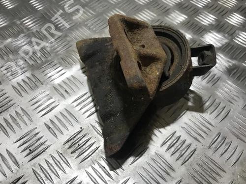 Used Engine mount Engine mount MAZDA 626 V (GF) 1.8 (GF8P) (100 hp) 33490455 33490455